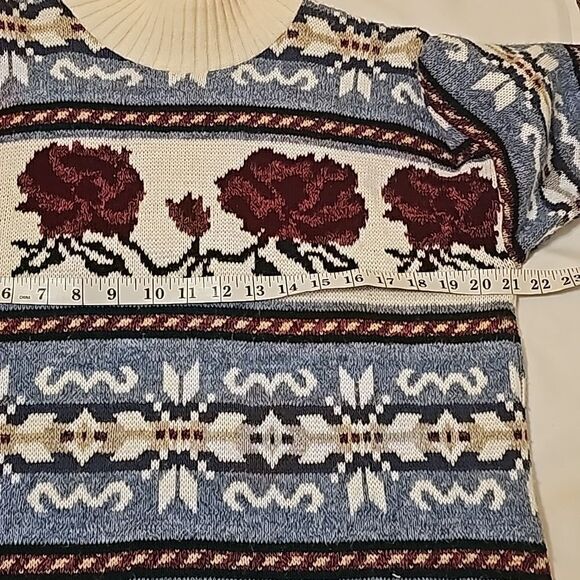 Donna Scott Vintage Light Blue & Burgandy Floral Turtleneck Sweater medium - Picture 5 of 7